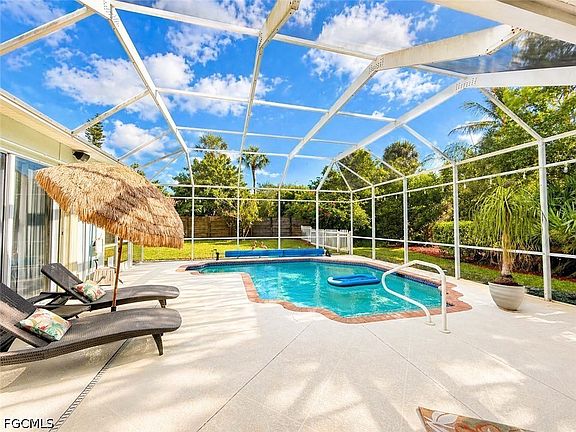3rd image of 14897 Calusa Palms Dr