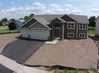 9030 Tessman Pkwy N, Brooklyn Park, MN 55445