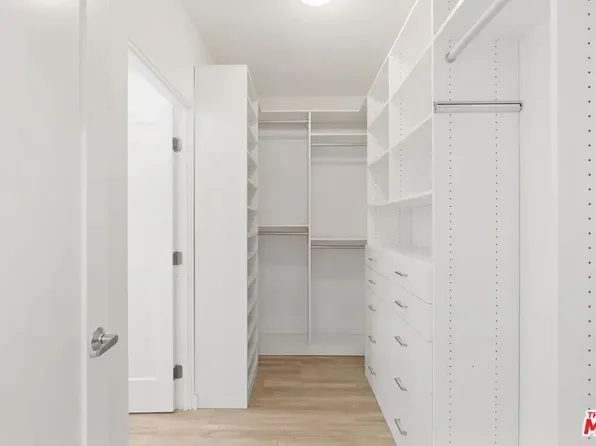 13045 Pacific Promenade Unit 109, Playa Vista, CA 90094