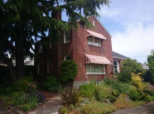 3224 NW 71st St, Seattle, WA 98117