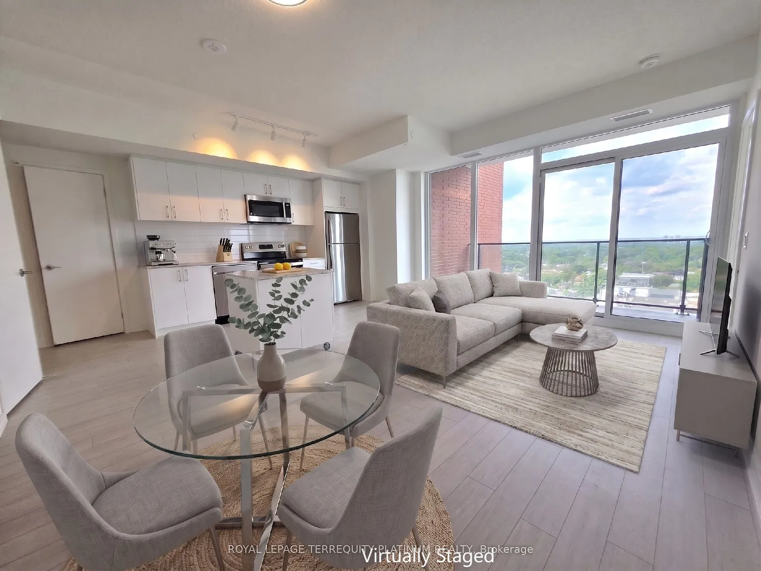 3 bed, $3,300 — Photo 1