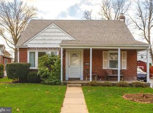 1316 Harrington Rd, Havertown, PA 19083