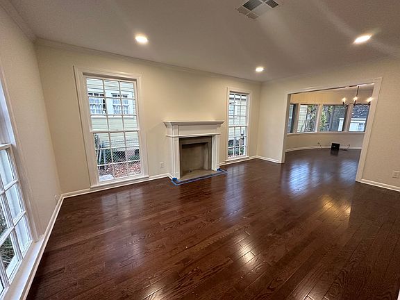 2nd image of 3917 Baltimore Ave