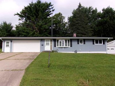 310 S Oak St, Iola, WI, 54945