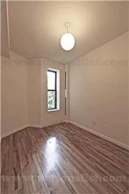 Rented by R New York | media 14