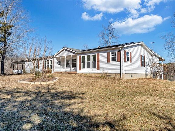 3rd image of 1320 Horseshoe Point Rd