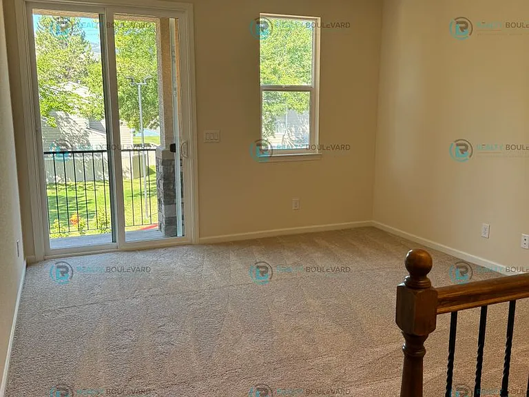 925 W End St — Photo 7