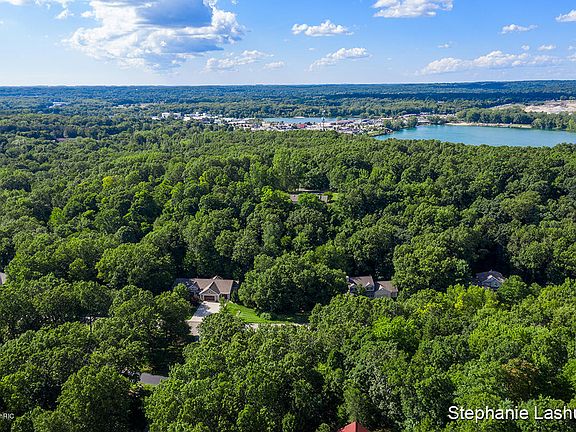 4th image of 4670 Plateau View Dr NE