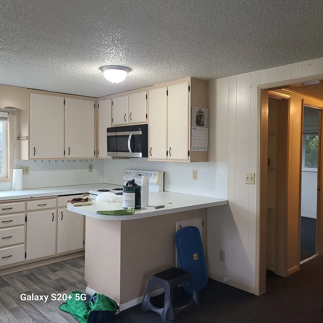 2bd 1ba Home Washer and Dryer Hook Up — Photo 4