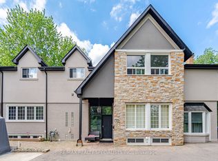 709 Queensway W, Mississauga, ON L5C 1A7