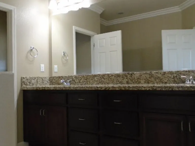 1758 Ravenna Way — Photo 15