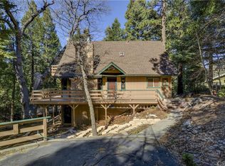 1213 Jungfrau Dr, Crestline, CA 92325