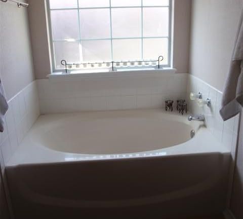 5th image of 7534 Patricia Ln