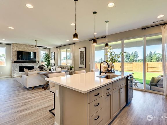 4th image of 6430 Seaglass Avenue SE #114