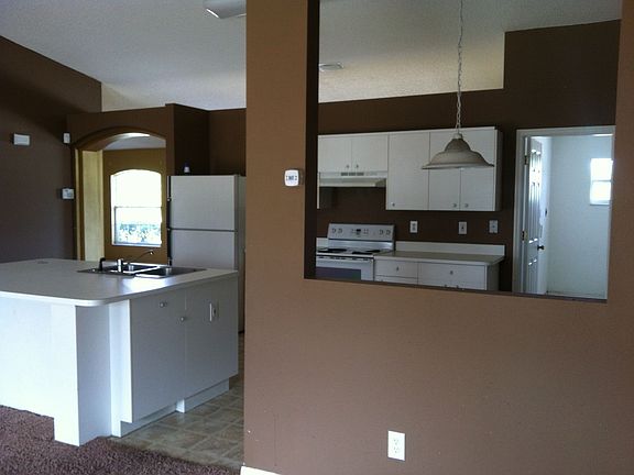 Family Room to Kitchen