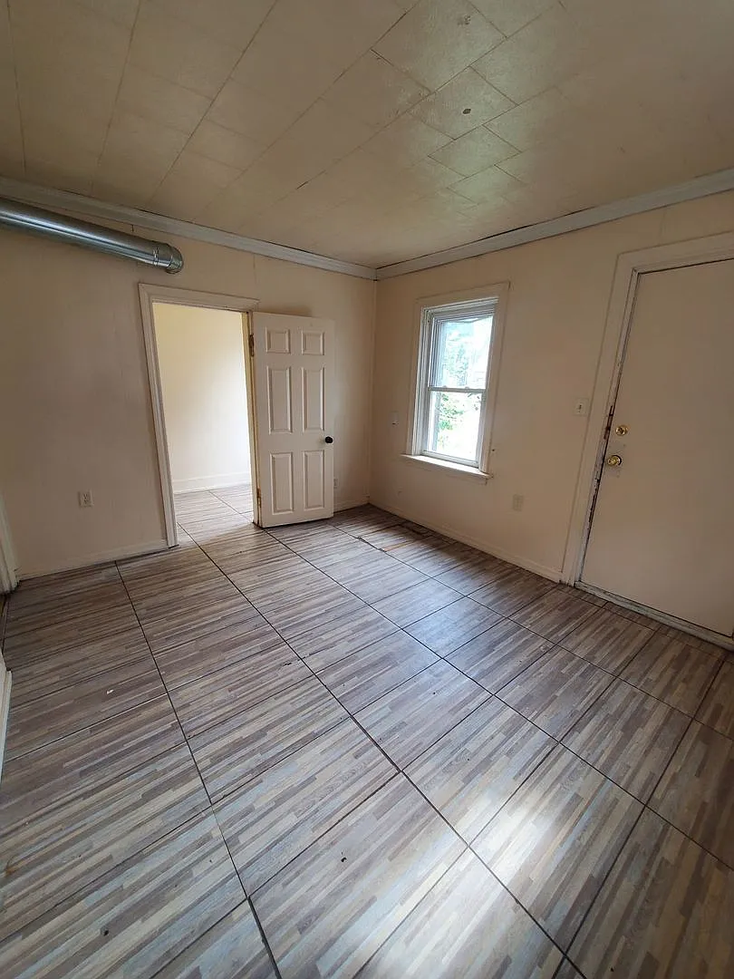 1587 S Pearl St. (Duplex) — Photo 3
