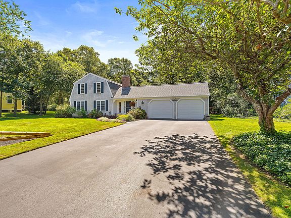 4th image of 33 Sea Meadow Drive