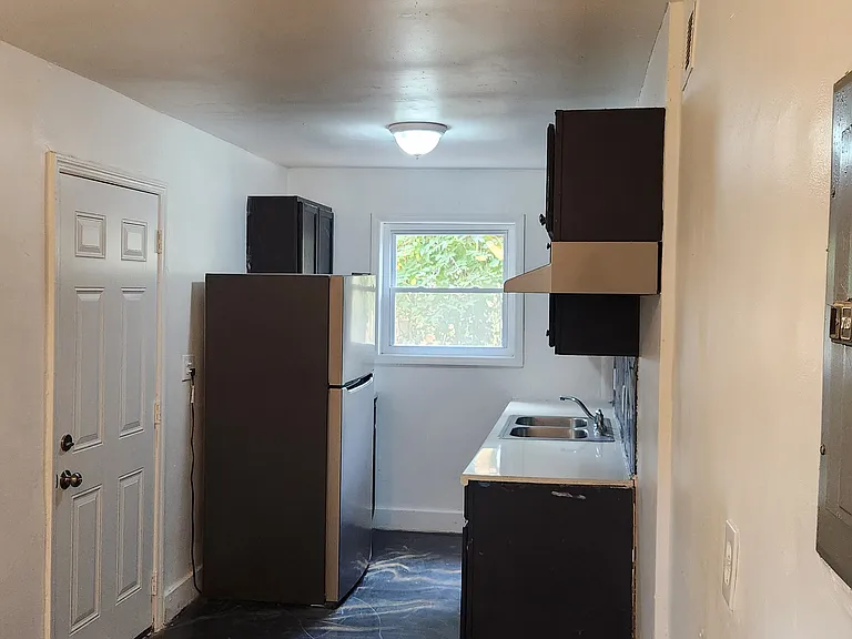 2943 Sylvan Rd #1 — Photo 13