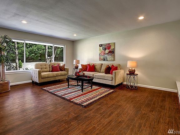 2nd image of 22141 104th Pl SE