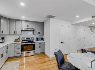 11 Lash St, Chelsea, MA 02150