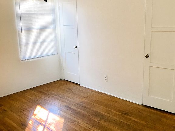 2nd image of 4434 52nd St