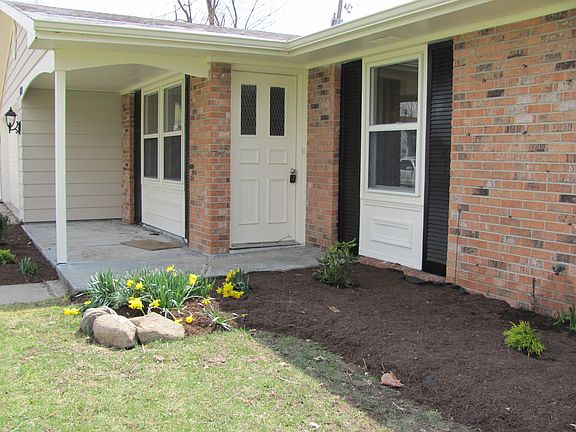 5th image of 4720 Karen Ave