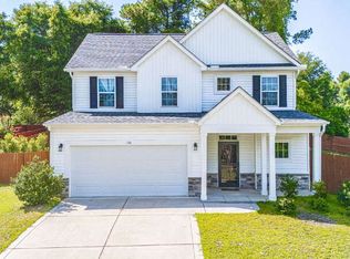 130 Henley Pl, Southern Pines, NC 28387