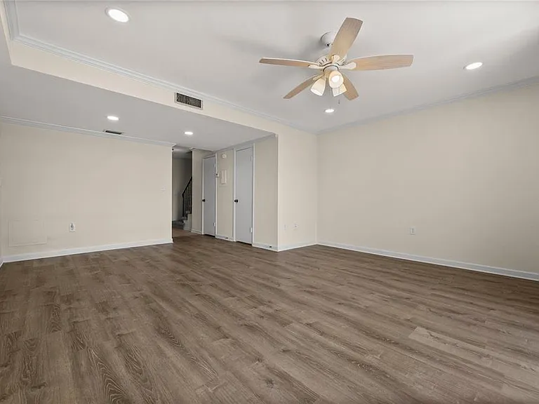 3700 Beneva Rd #0 — Photo 9