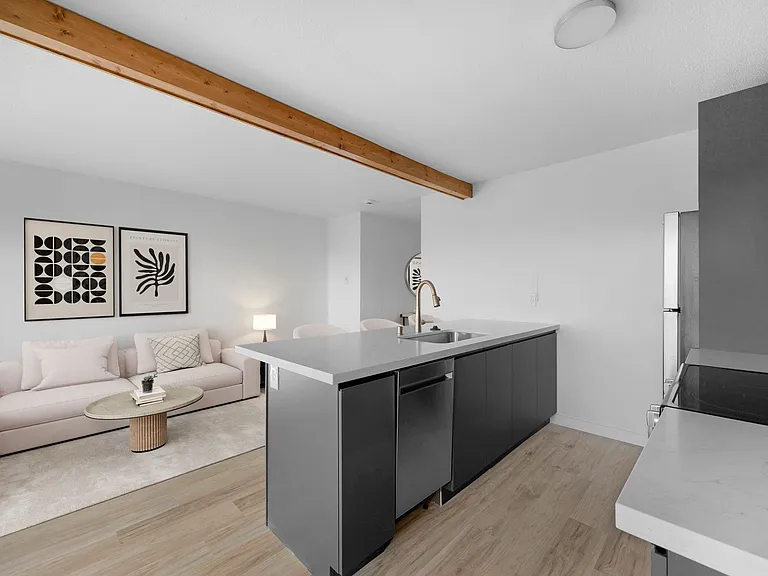Tara Apartments — Photo 12