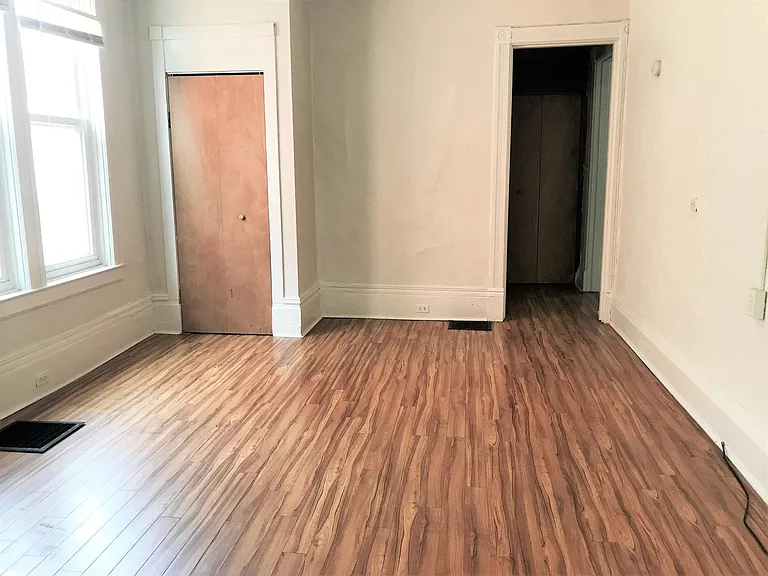 Highland Park - Apartments For Rent In Pittsburgh — Photo 6