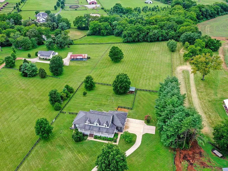 1576 Old Hillsboro Rd — Photo 49
