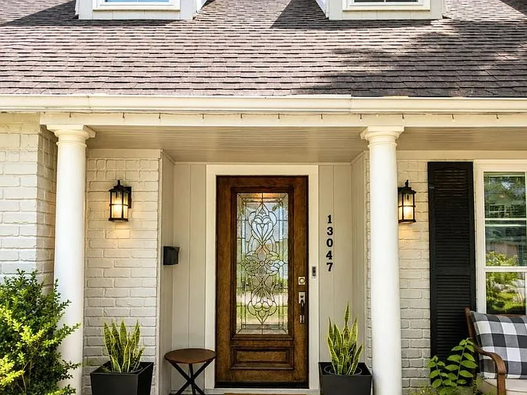 13047 Taylorcrest Rd — Photo 2