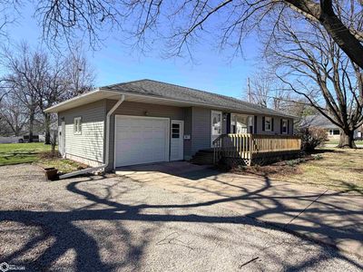 808 S 7th St, Fairfield, IA, 52556