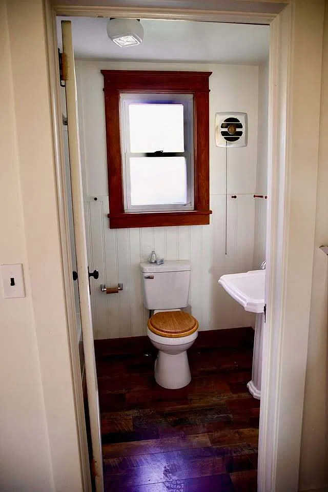 3 bed, 1320 sqft, $2,950 — Photo 4