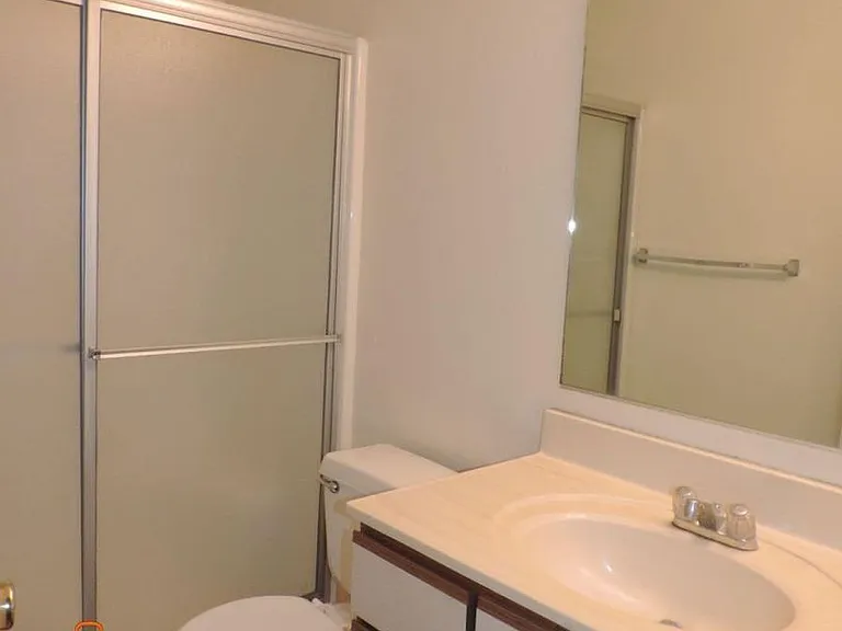 GRA600 — Photo 6