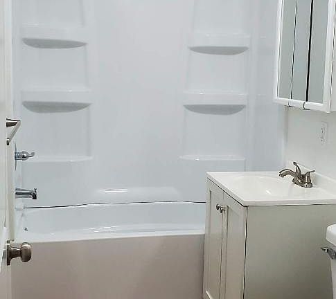 3rd image of 514 N 2nd St #1