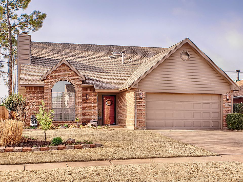 1st image of 1316 Newbury Dr