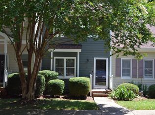 121 Charter Ct, Cary, NC 27511