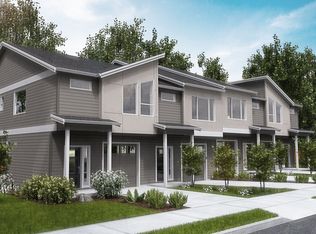 834 N 25th Ave #88, Cornelius, OR