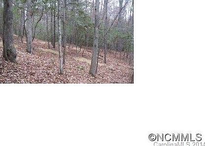 3rd image of 6 S Hill Dr
