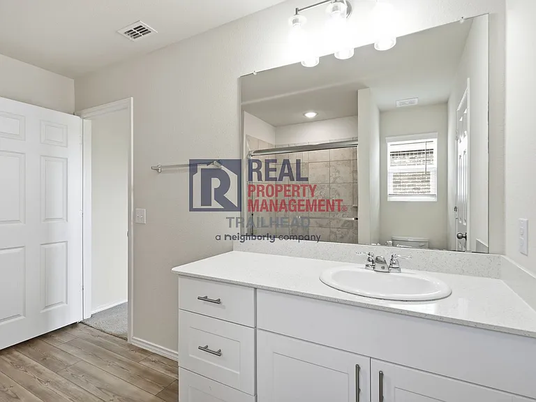 4501 Greenham Ln — Photo 12