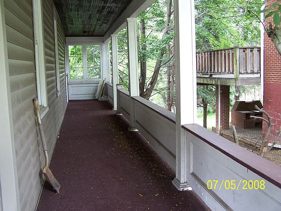 Carpeted Wrap Around Porch