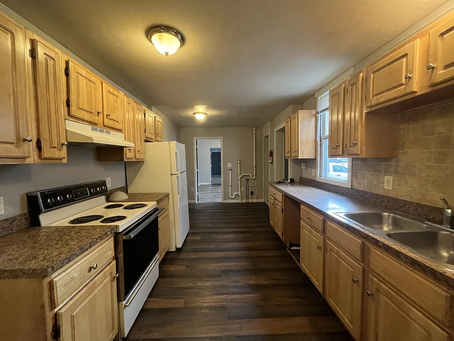 51 South Queen Street - 1 — Photo 4