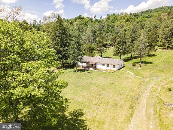 2nd image of 885 Liberty Furnace Rd