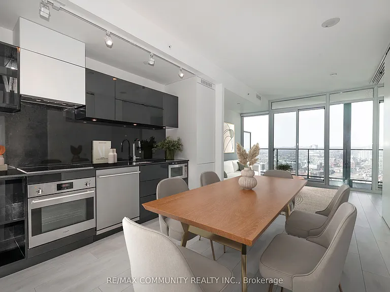 125 Peter St #2603 — Photo 1