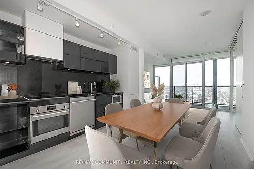 125 Peter St #2603 Photo 1