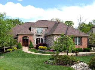 8002 Meadowcreek Dr, Cincinnati, OH 45244