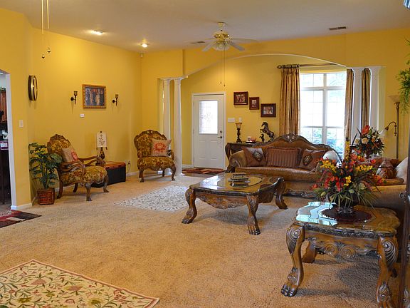 3rd image of 1501 Yellow Twig Ln
