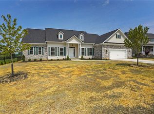 400 Cherry Rdg, Tallmadge, OH 44278