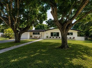 8265 SW 149th Dr, Palmetto Bay, FL 33158
